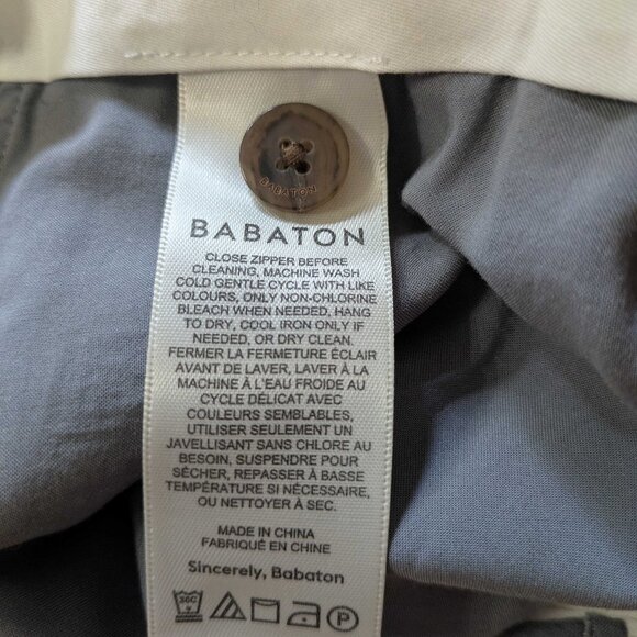 Aritzia Babaton Pleated High Waisted Tailored Short Dark Grey Size 4 - Picture 5 of 5